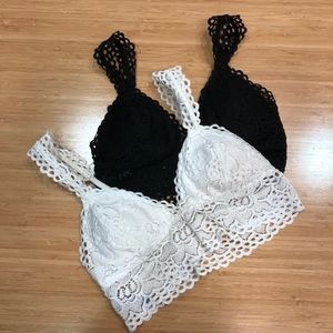 Aerie Black and White Lace Bralette Set